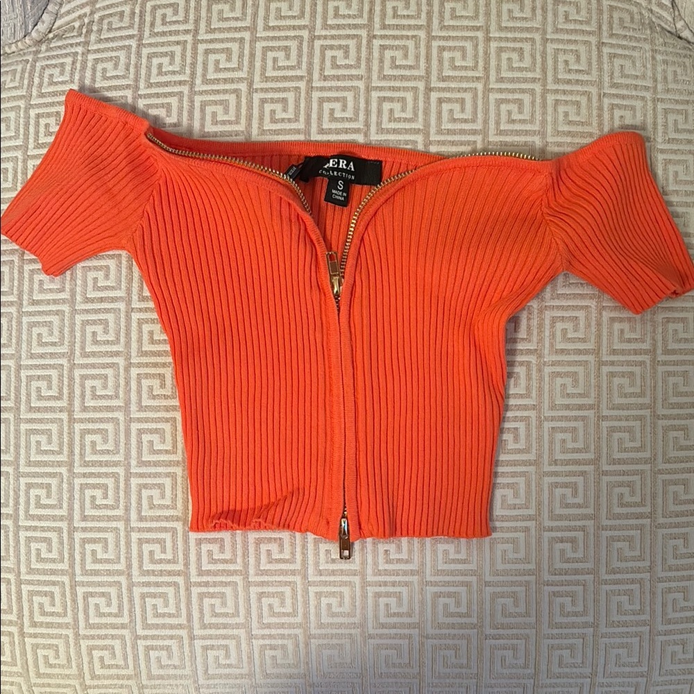 Hera Collection Orange Ribbed Zippered Crop Top